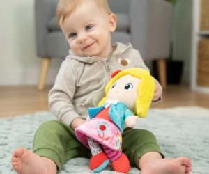 COMFORTERS & RATTLES & CLIP ONS & SENSORY TOYS