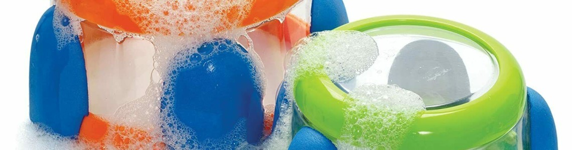 BATH TOYS